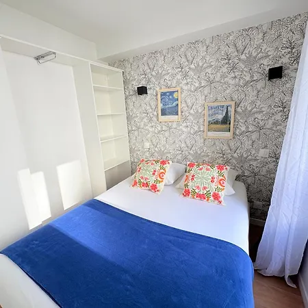 Aparthotel Moret Art Flats Trendy East 4*