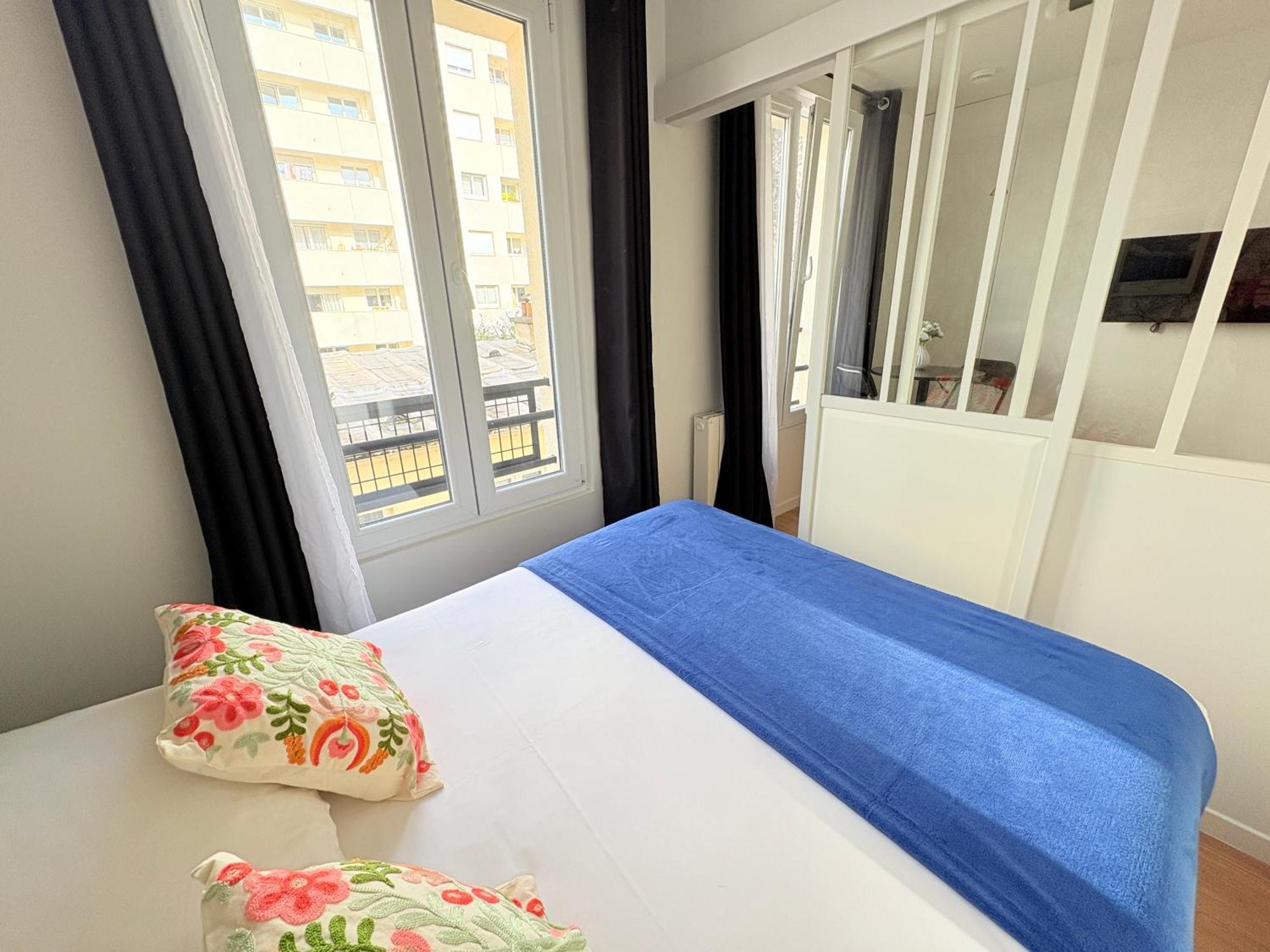 Aparthotel Moret Art Flats Trendy East 4*